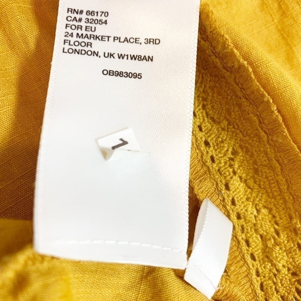 Urban Outfitters Crop Top Size Medium - Picture 5 of 5